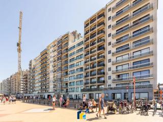 Apartment in Blankenberge with Sea Views - 4