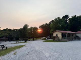 Ozark RV Park and Cabins - Mountain View - 2