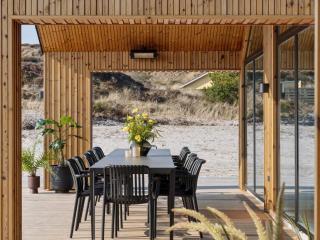 5 star holiday home in Henne Beach, cleaning included - Henne Strand - 5