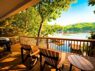 Lakefront 4bd2badockgrilldecksfirepit-12pp - Camdenton - 0