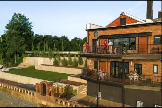 Elegant Riverside Escape Historic Charm & Views - Louisville - 6