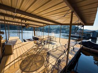Lakefront 4bd2badockgrilldecksfirepit-12pp - Camdenton - 4
