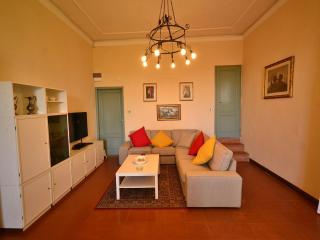 Lovely holiday home in Montefiridolfi with hill view - Montefiridolfi - 7