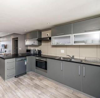 Stylish 1-Bedroom Apartment with Salon in the Heart of Tangier - Tanger - 5