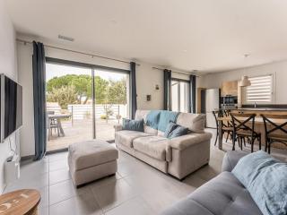 Villa 125m² avec piscine chauffée, 3 chambres, terrasse à La Flotte - FR-1-835-30 - 6