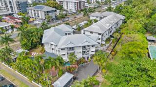 Citysider Cairns Holiday Apartments - Cairns - 8