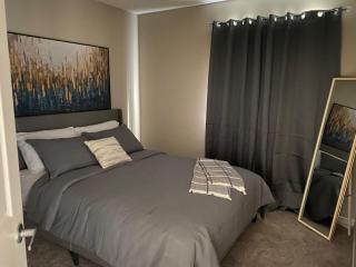 Mahogany's Comfy Haven - Calgary - 6