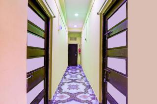 Hotel O Raja Lodge - Calcutta - 0