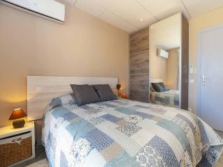 Apartment in Roses with Sea Views & Pool - 7