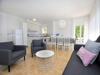 Apartment in Roses with Stunning Sea Views - 2