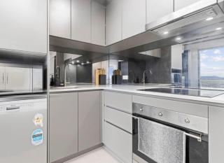 Modern & Cozy Apt CBR Free Parking - Belconnen - 8