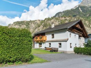Farmhouse in Ötztal near Ski Areas, cleaning included - Längenfeld - 5