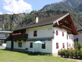 Farmhouse in Ötztal near Ski Areas, cleaning included - Längenfeld - 9