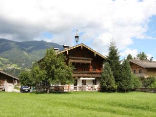 Serene Cottage in Neukirchen am Großvenediger, cleaning included - Neukirchen am Großvenediger - 8