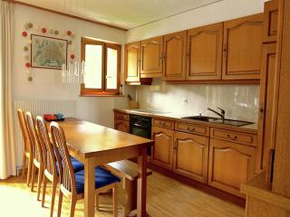 Apartment in La Tzoumaz near Ski Slopes, cleaning included - La Tzoumaz - 2