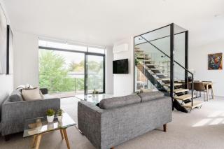 Architectural Urban Diamond - Christchurch - 0