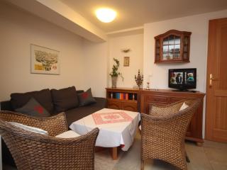 Apartment in Kitzbuhel near Ski Slopes, cleaning included - Kitzbühel - 5