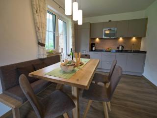 Chalet in Mayrhofen near Penkenbahn Ski Lift, cleaning included - Mayrhofen - 5