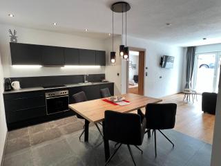 Inviting Apartment with Terrace, cleaning included - Sölden - 2