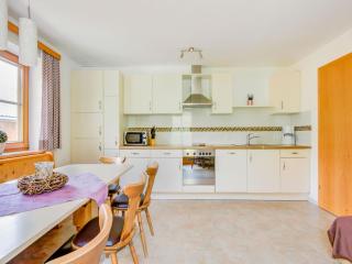 Apartment in Hainzenberg near Ski Lift, cleaning included - Hainzenberg - 4