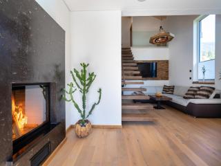 Chalet in Neukirchen am Grossvenediger with pool, cleaning included - Neukirchen am Großvenediger - 4