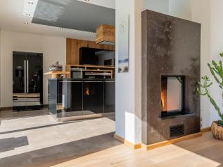 Chalet in Neukirchen am Grossvenediger with pool, cleaning included - Neukirchen am Großvenediger - 3