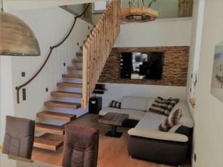 Chalet in Neukirchen am Grossvenediger with pool, cleaning included - Neukirchen am Großvenediger - 6