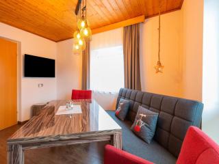 Apartment in Kitzbühel near Ski Lifts, cleaning included - Kitzbühel - 1