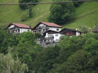 Modern Apartment in Mastrils near Forest, cleaning included - Mastrils - 0
