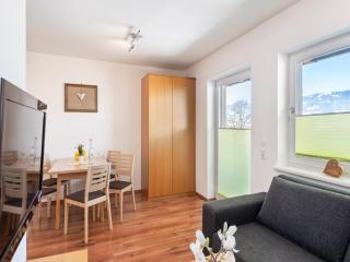 Apartment in Saalfelden near Ski Slopes, cleaning included - Saalfelden am Steinernen Meer - 9
