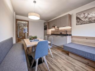 Farmhouse in Schwendau near Ski Zillertal, cleaning included - Hippach - 8