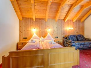 Apartment in Huben near Ski Slopes, cleaning included - Längenfeld - 3