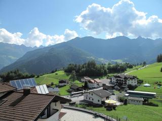 Chalet in Ladis by Ski Slope & Lift, cleaning included - Ladis - 5