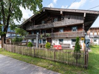 Historic farmhouse 200 years old meets new, cleaning included - Breitenbach am Inn - 1
