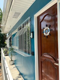 Captain's Cabin - Lusong - 7