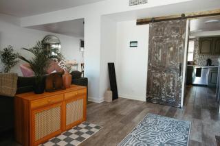 Luxurious Oasis w/Pool+Patio Just Min to Old Town! - Scottsdale - 7