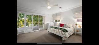 Family home close to beach - Melbourne - 7