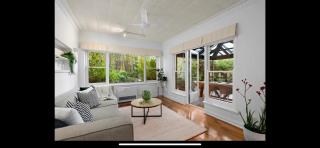 Family home close to beach - Melbourne - 9