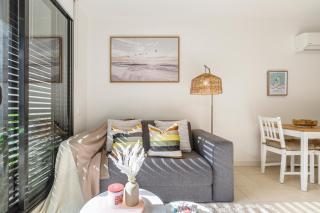 Casabonita 5 min 2 MCG Patio Parking Netflix - Melbourne - 0