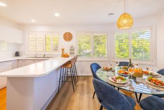 Tomaree Mews 5, 18 Tomaree St - Stunning townhouse in the heart of town - Nelson Bay - 5