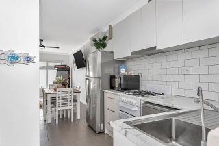 Stylish Seaside Suite with Arcade and Balcony - 6