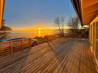 Cabin By Lake Tyrifjorden With Water Views - Hundstad - 9