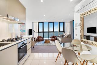 Amazing Ocean View Apartment in Surfers Paradise - Gold Coast - 7