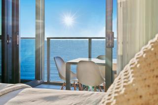 Amazing Ocean View Apartment in Surfers Paradise - Gold Coast - 3
