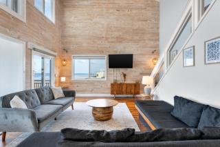 Pool 7 Bedrooms Direct Oceanfront 4 Kitchens - 1