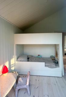 Lovely Summerhouse Surrounded By The Forest - 7