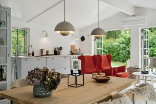 Classic Vejby Home With Light, Calm And Nature - Vejby - 8