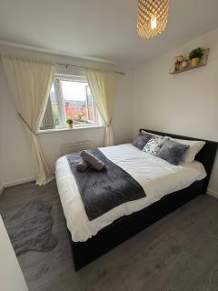 The Olive Villa - Manchester - 9