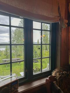 Mountain Cabin With Great Views - 8