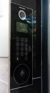 Hotel Rooms St Paul Central Plovdiv Self Check in and Budget Stay - 8